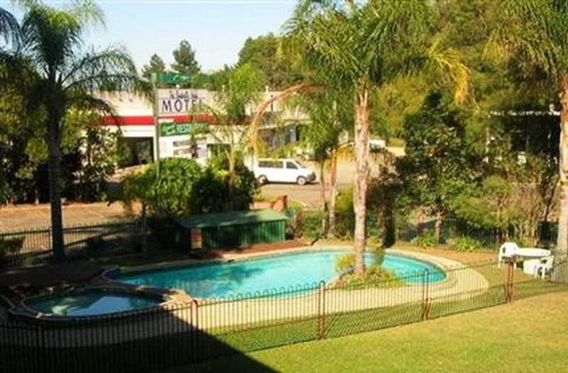 Bucketts Way Motel Gloucester Exteriér fotografie